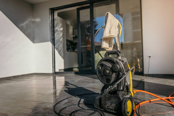 Best Roof Cleaning and Mildew Removal in White House, TN